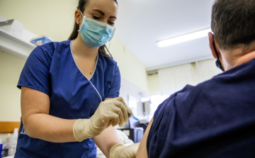 Szlávik: rendkívül sikeres az oltási akcióhét