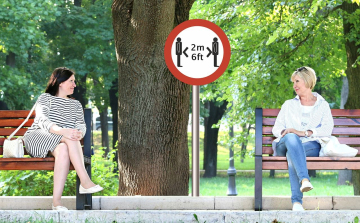 Akár 2022-ig is szükség lehet a társadalmi távolságtartásra